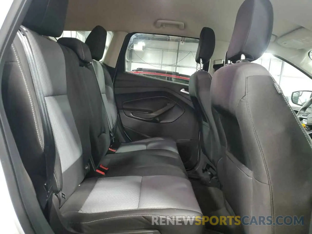 11 Photograph of a damaged car 1FMCU9GDXKUC34183 FORD ESCAPE 2019