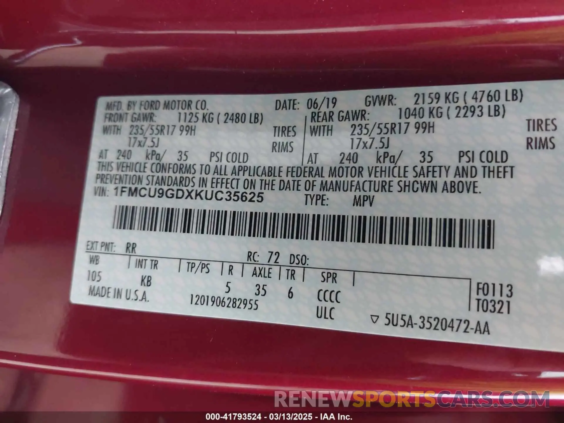 9 Photograph of a damaged car 1FMCU9GDXKUC35625 FORD ESCAPE 2019