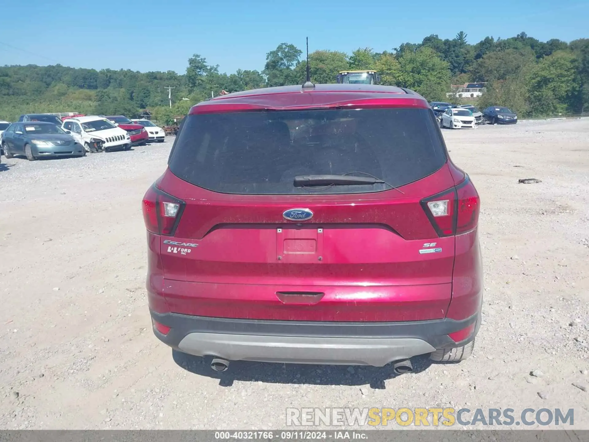 16 Photograph of a damaged car 1FMCU9GDXKUC36208 FORD ESCAPE 2019