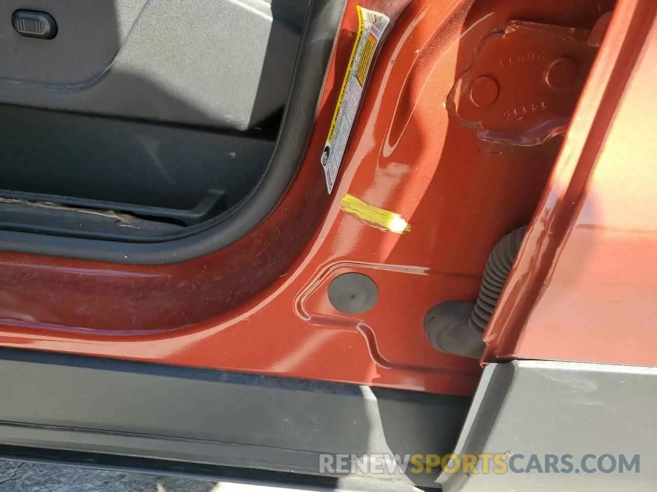 13 Photograph of a damaged car 1FMCU9GDXKUC51162 FORD ESCAPE 2019