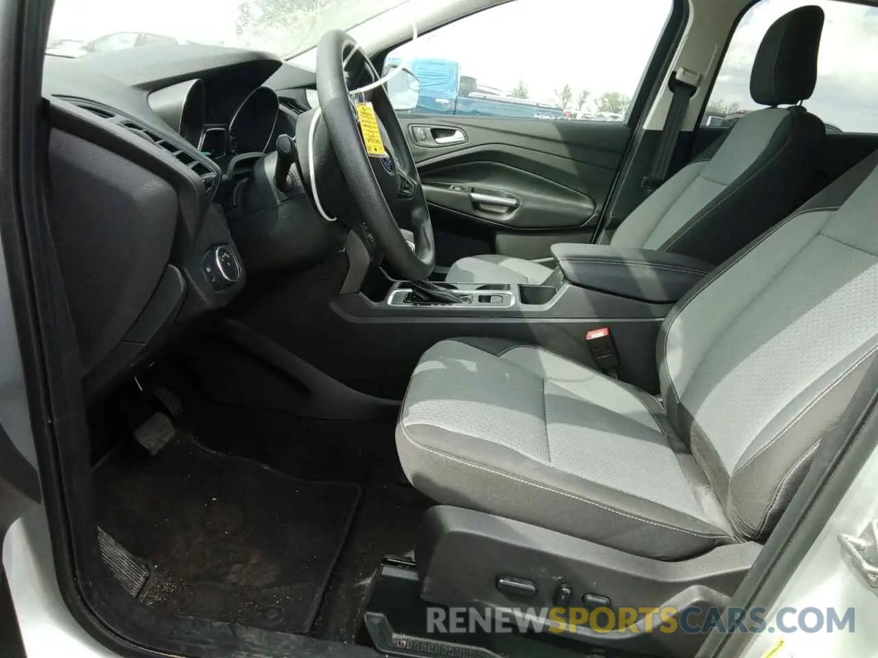 7 Photograph of a damaged car 1FMCU9GDXKUC54496 FORD ESCAPE 2019