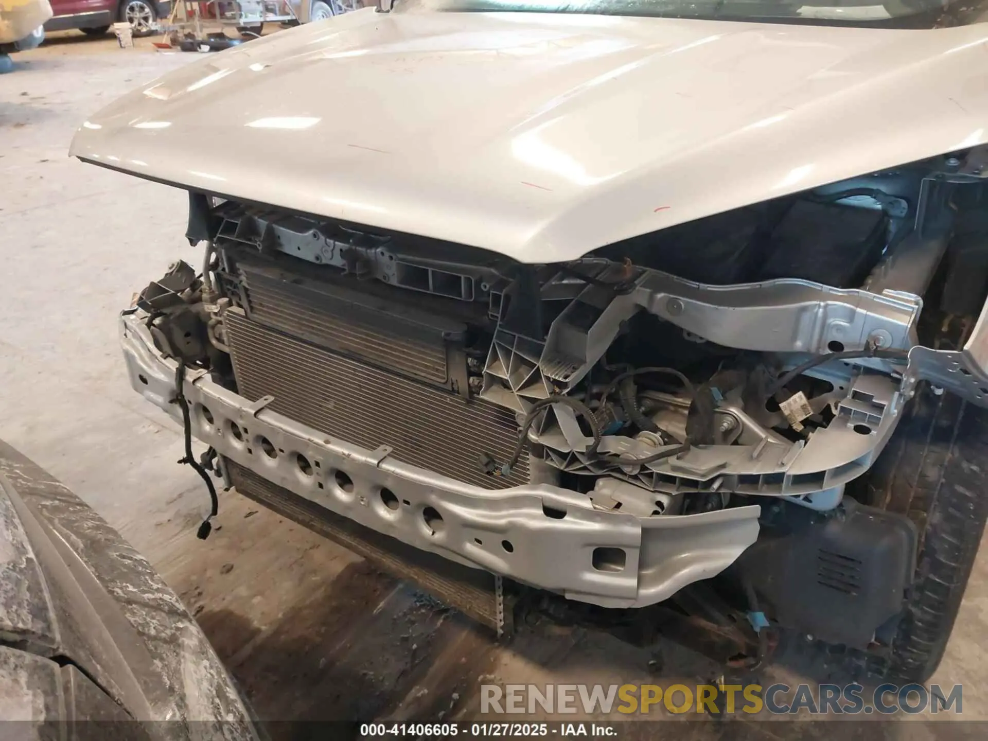 6 Photograph of a damaged car 1FMCU9GDXKUC57012 FORD ESCAPE 2019