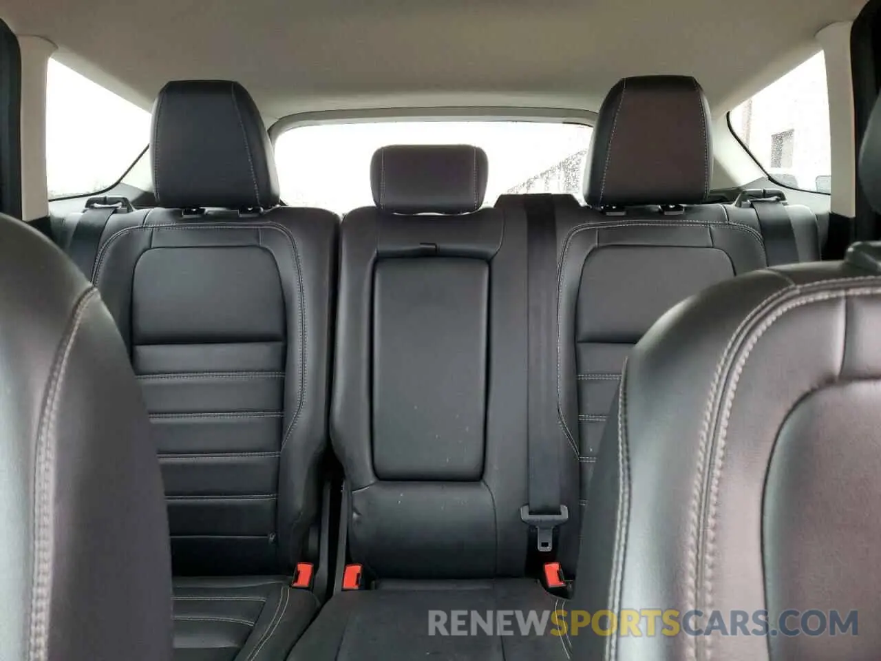 10 Photograph of a damaged car 1FMCU9H92KUB73230 FORD ESCAPE 2019