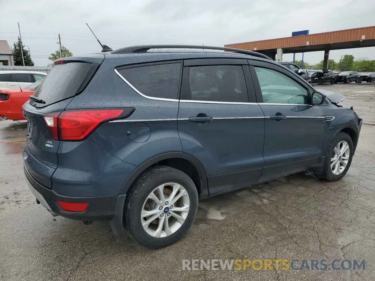 3 Photograph of a damaged car 1FMCU9H92KUB73230 FORD ESCAPE 2019