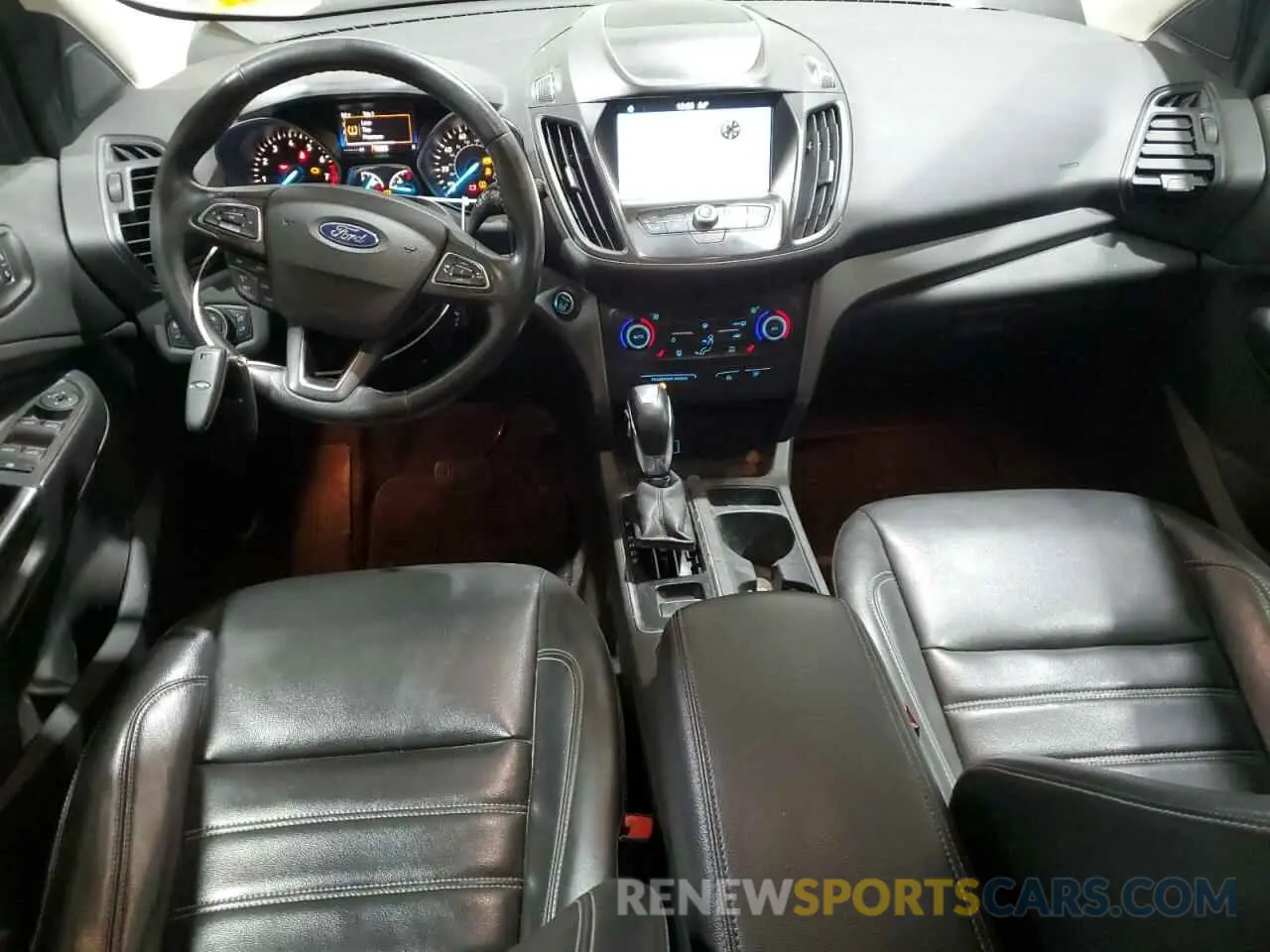 8 Photograph of a damaged car 1FMCU9HD0KUA08586 FORD ESCAPE 2019