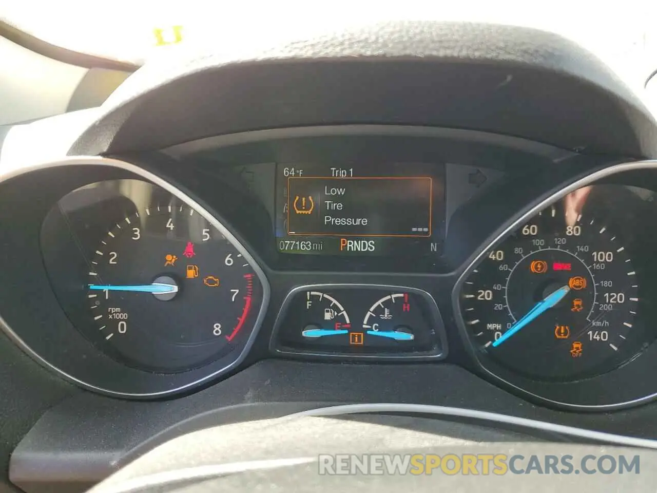 9 Photograph of a damaged car 1FMCU9HD0KUA08586 FORD ESCAPE 2019