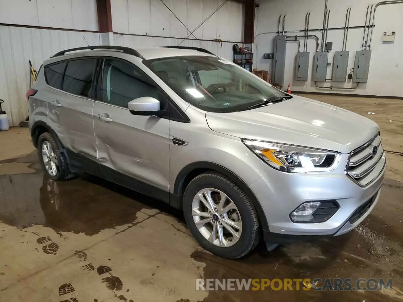 4 Photograph of a damaged car 1FMCU9HD0KUA58291 FORD ESCAPE 2019