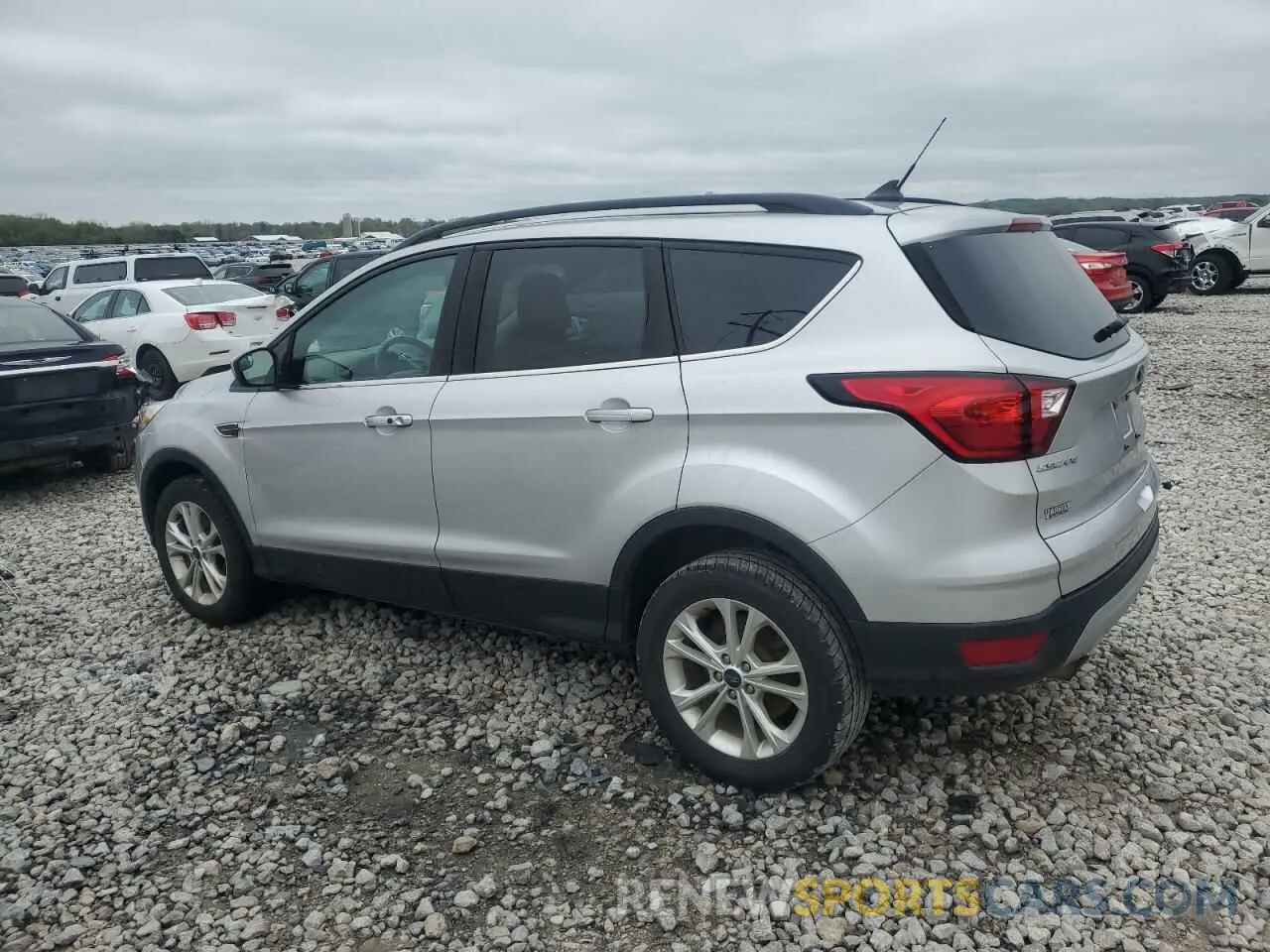 2 Photograph of a damaged car 1FMCU9HD0KUA78296 FORD ESCAPE 2019