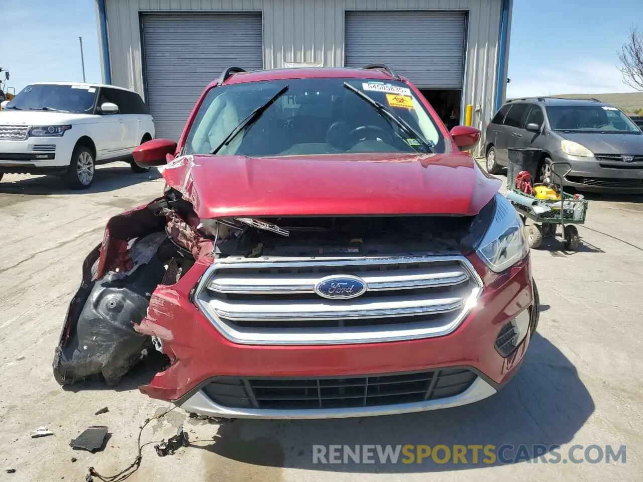 5 Photograph of a damaged car 1FMCU9HD0KUB43745 FORD ESCAPE 2019
