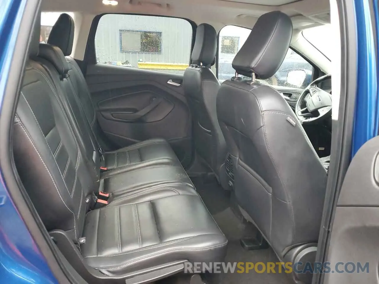 11 Photograph of a damaged car 1FMCU9HD0KUB52929 FORD ESCAPE 2019