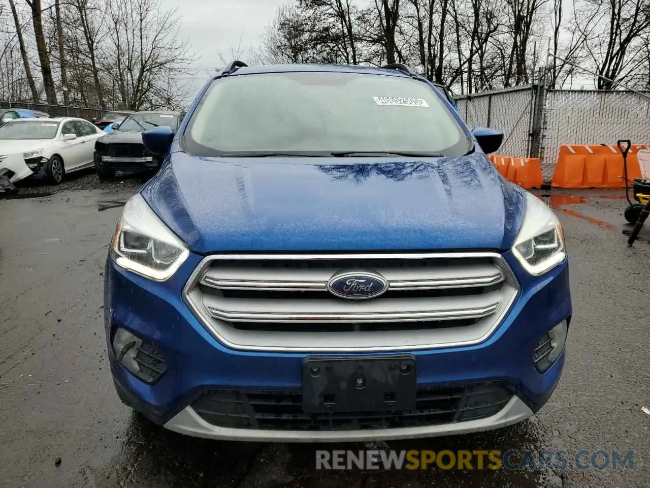 5 Photograph of a damaged car 1FMCU9HD0KUB52929 FORD ESCAPE 2019