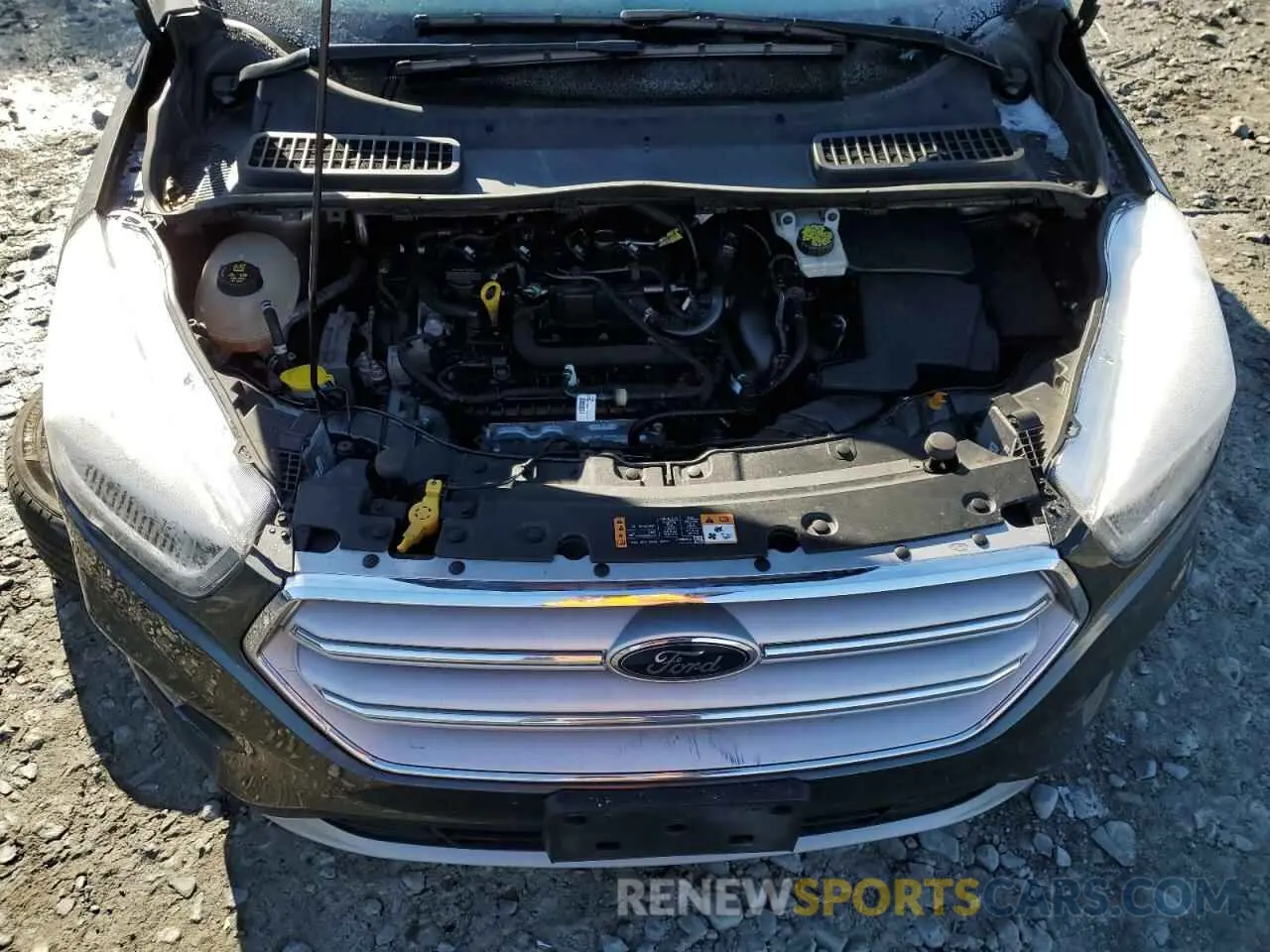 13 Photograph of a damaged car 1FMCU9HD1KUA66206 FORD ESCAPE 2019