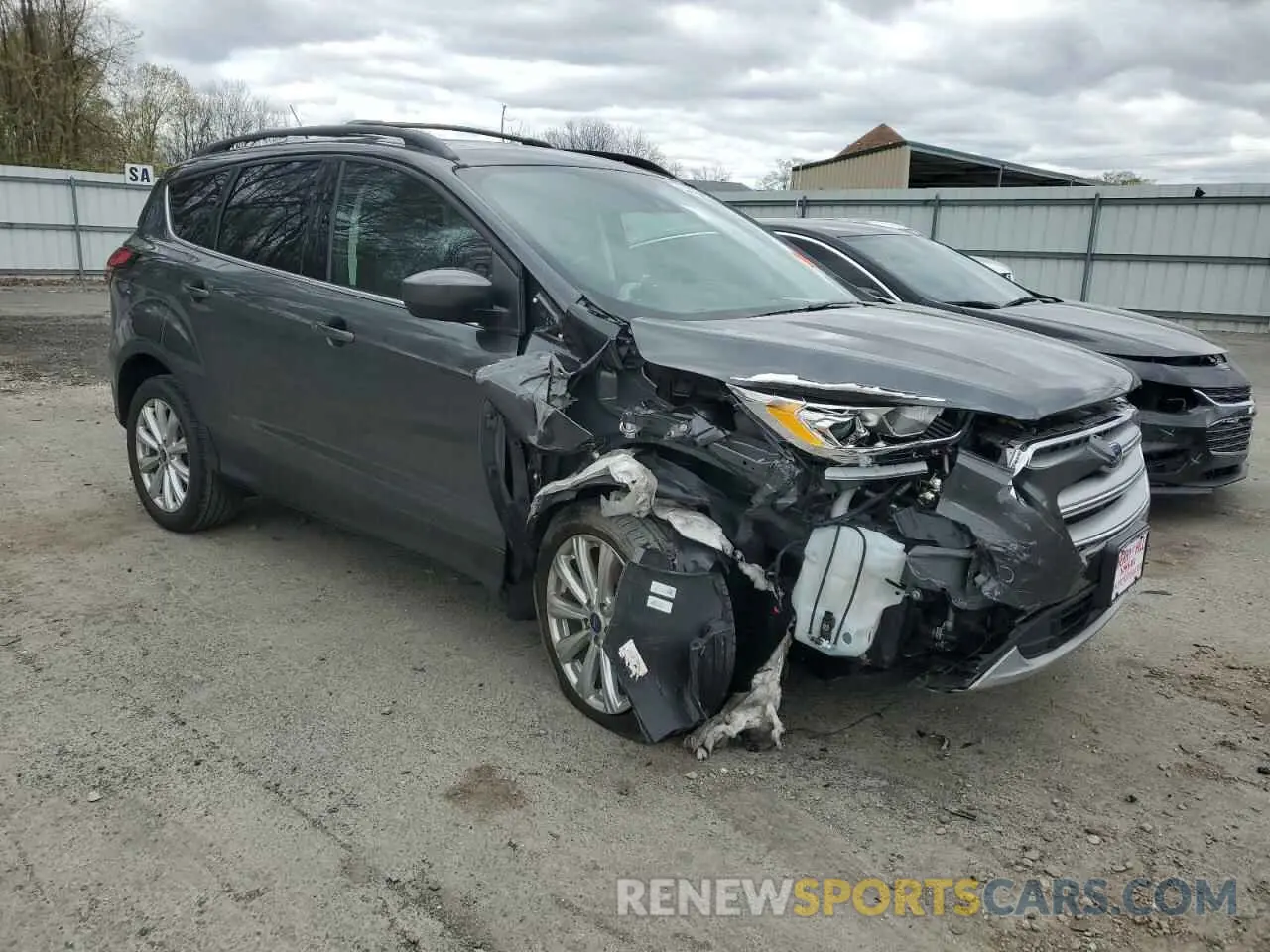 4 Photograph of a damaged car 1FMCU9HD1KUB18918 FORD ESCAPE 2019