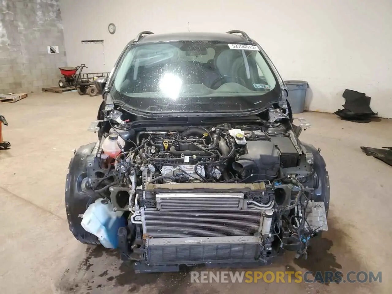 5 Photograph of a damaged car 1FMCU9HD1KUB43673 FORD ESCAPE 2019
