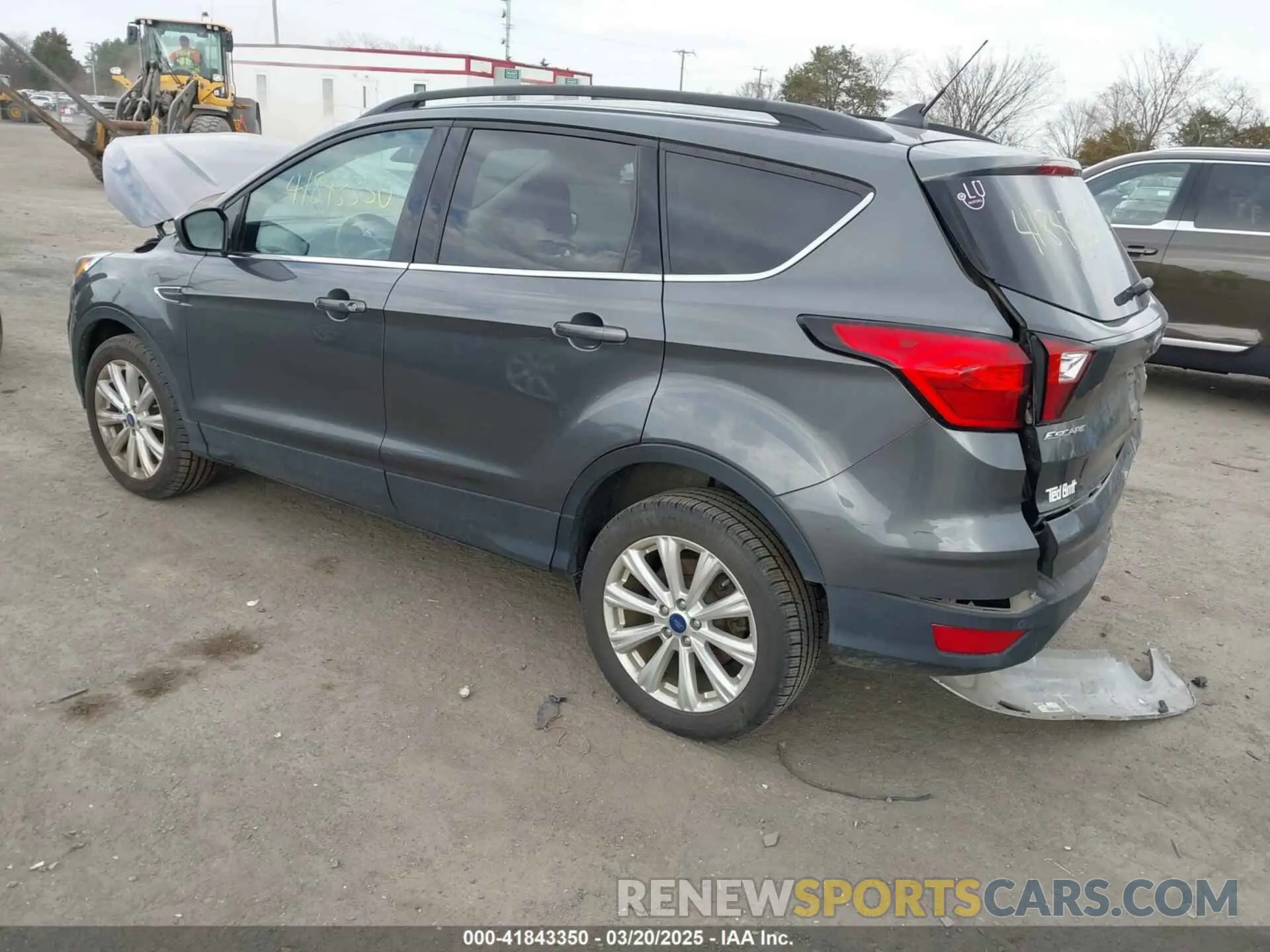 3 Photograph of a damaged car 1FMCU9HD1KUB75409 FORD ESCAPE 2019