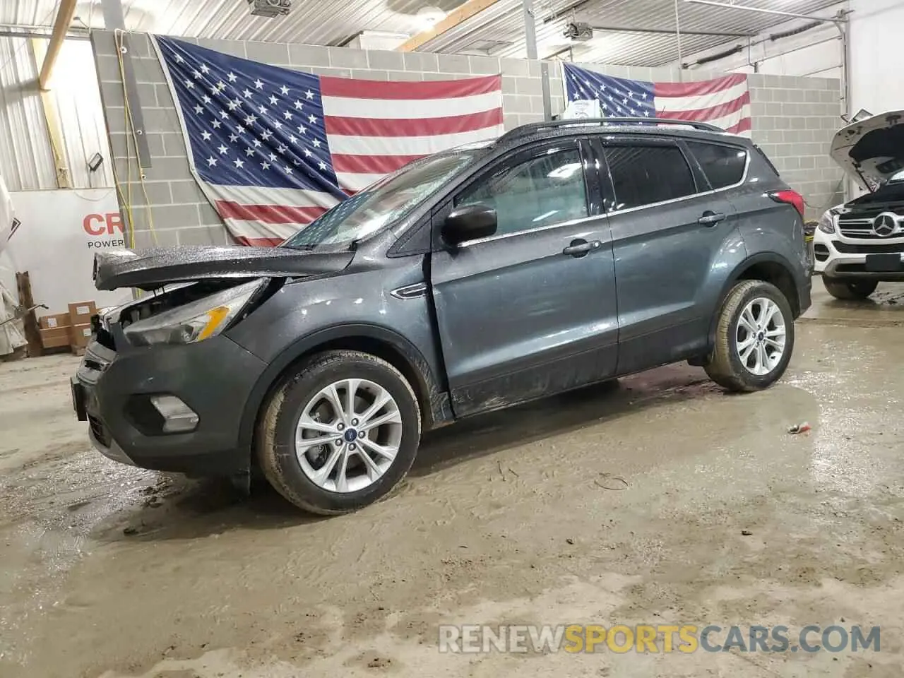 1 Photograph of a damaged car 1FMCU9HD1KUB78665 FORD ESCAPE 2019