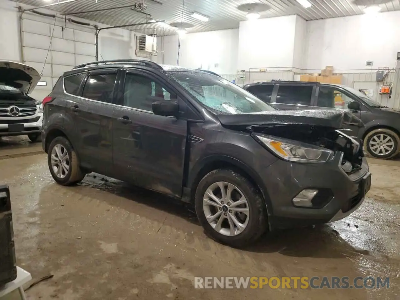 4 Photograph of a damaged car 1FMCU9HD1KUB78665 FORD ESCAPE 2019
