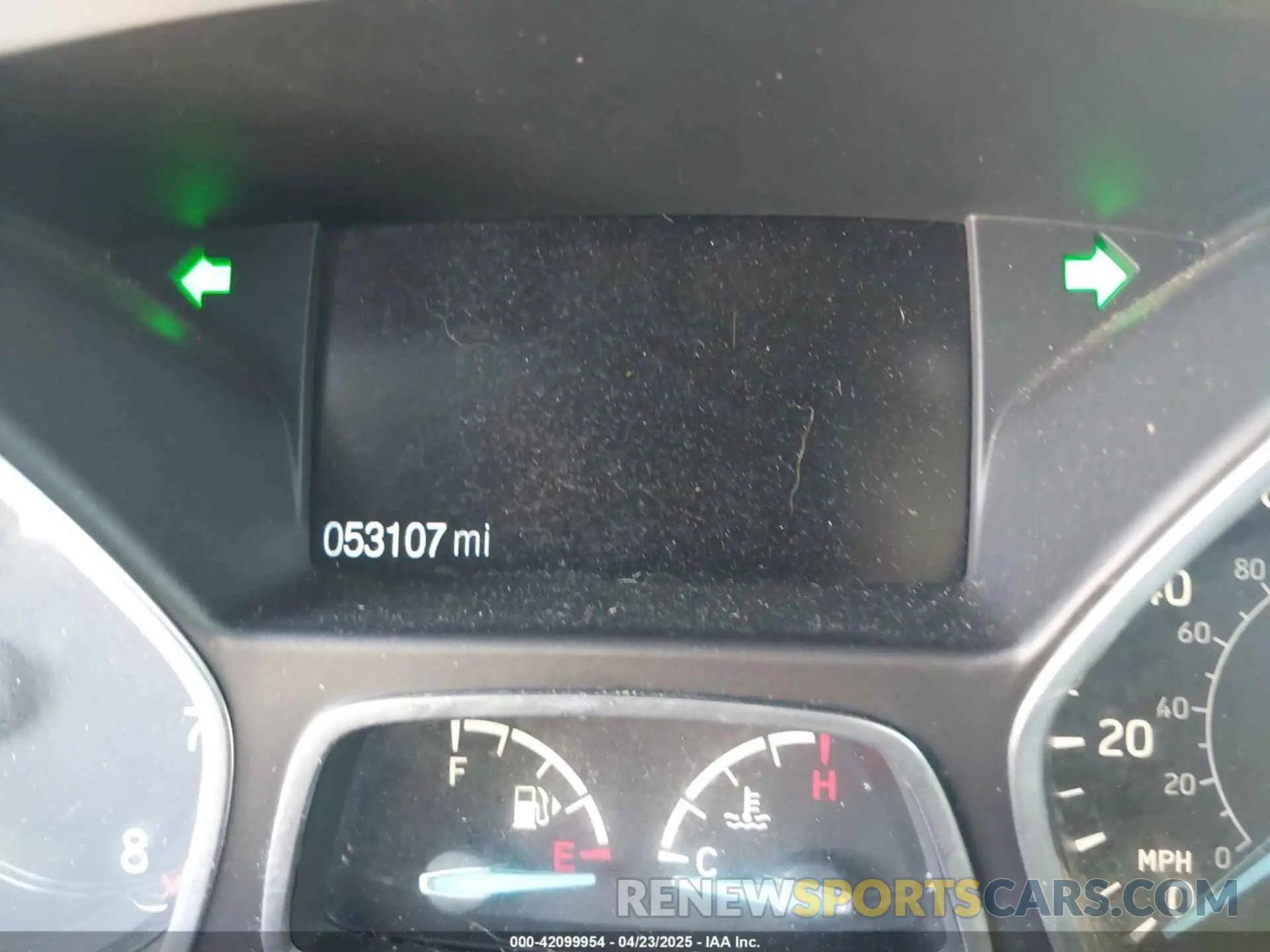 15 Photograph of a damaged car 1FMCU9HD1KUB92811 FORD ESCAPE 2019