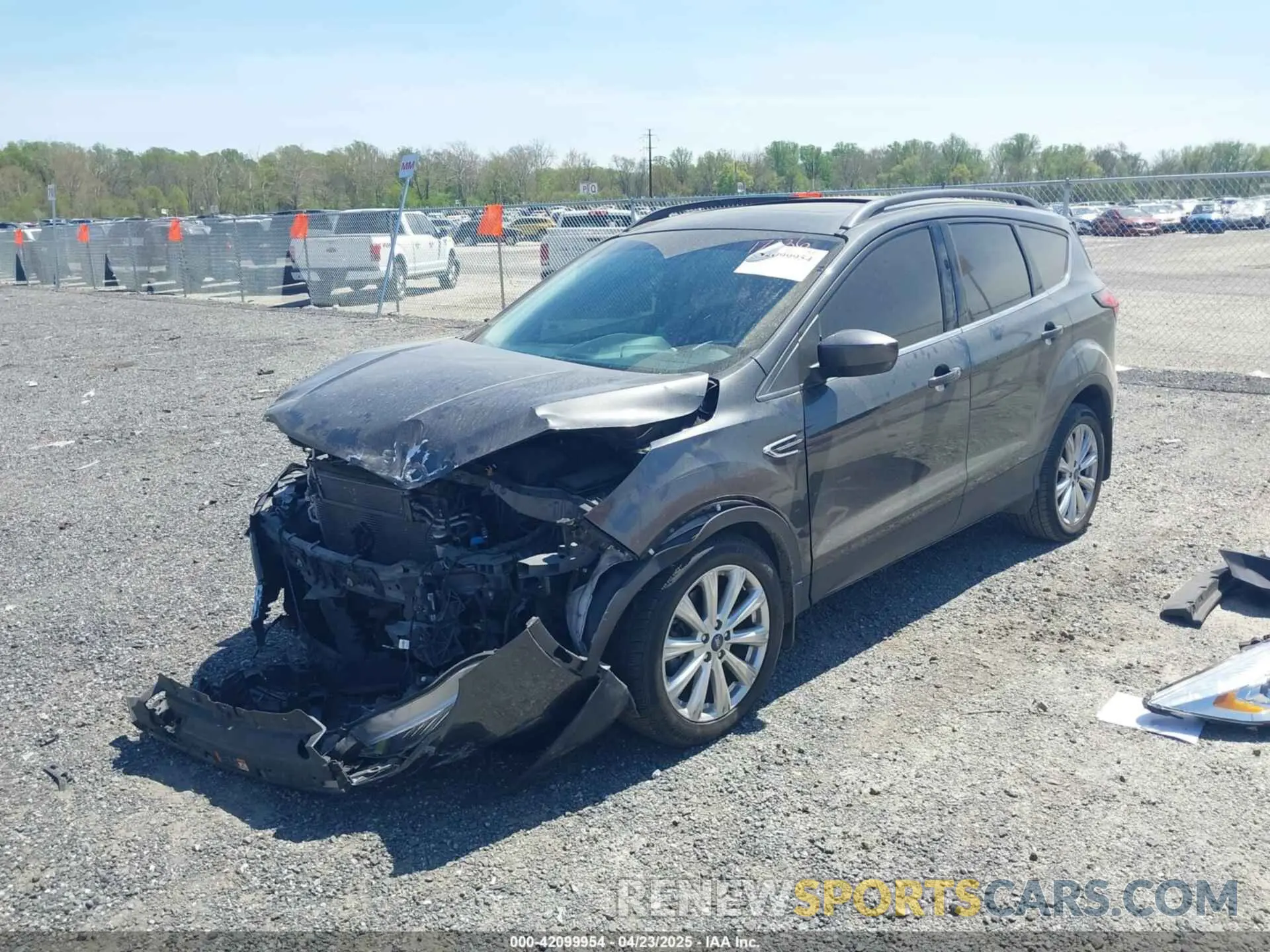 2 Photograph of a damaged car 1FMCU9HD1KUB92811 FORD ESCAPE 2019