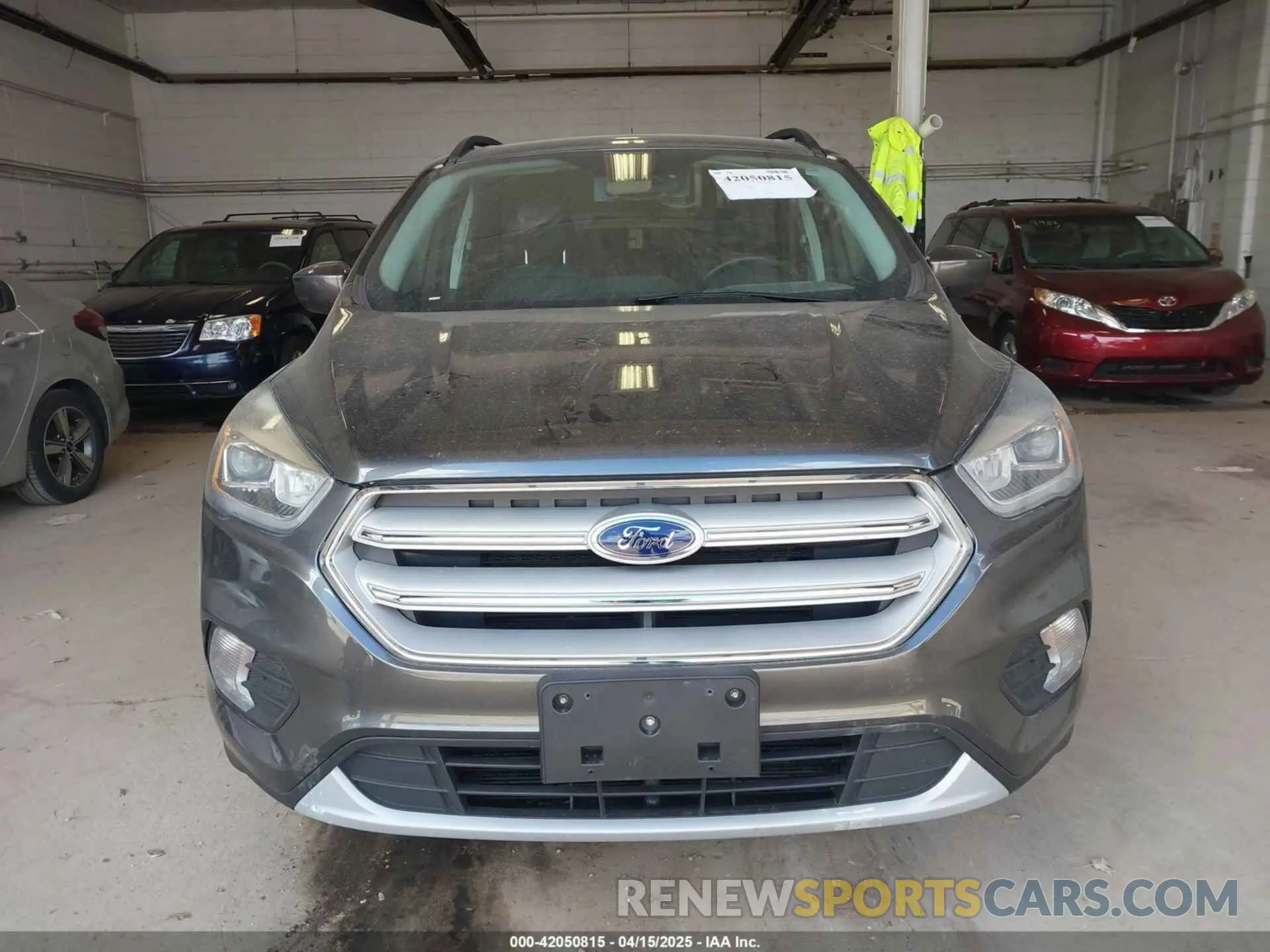 12 Photograph of a damaged car 1FMCU9HD1KUC04360 FORD ESCAPE 2019