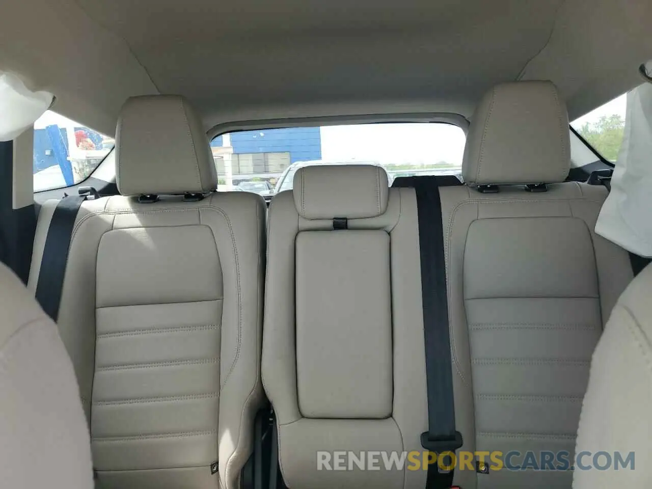 10 Photograph of a damaged car 1FMCU9HD1KUC24513 FORD ESCAPE 2019
