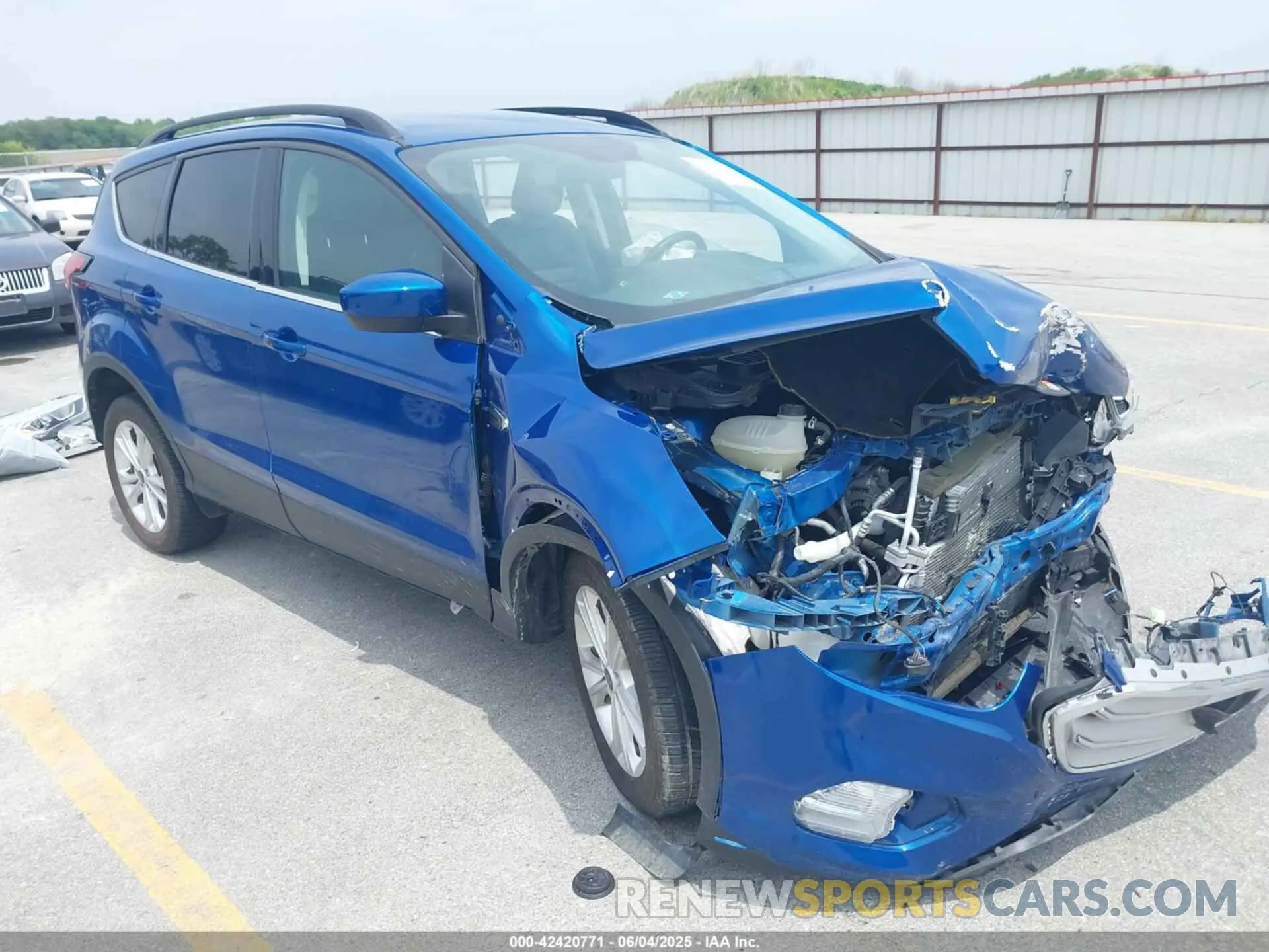 1 Photograph of a damaged car 1FMCU9HD2KUA41511 FORD ESCAPE 2019