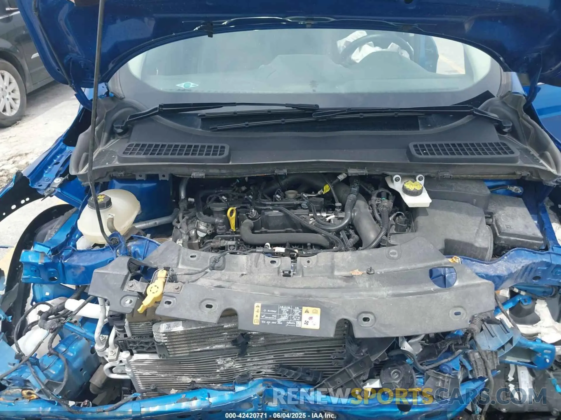 10 Photograph of a damaged car 1FMCU9HD2KUA41511 FORD ESCAPE 2019