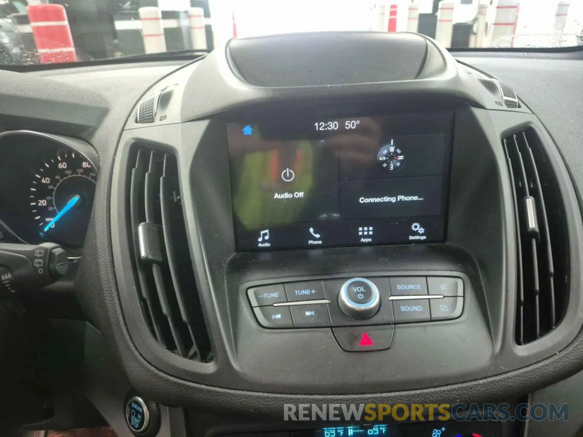 1 Photograph of a damaged car 1FMCU9HD2KUA65596 FORD ESCAPE 2019