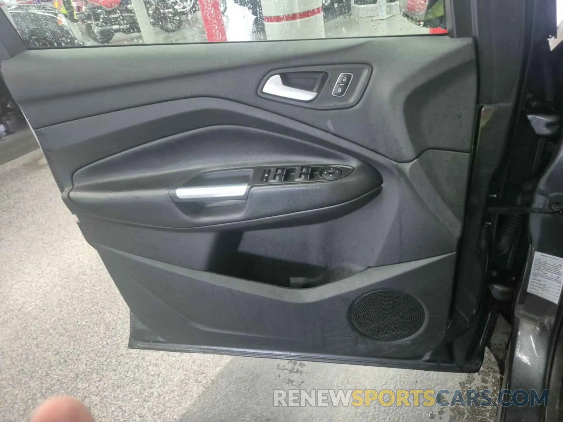 13 Photograph of a damaged car 1FMCU9HD2KUA65596 FORD ESCAPE 2019