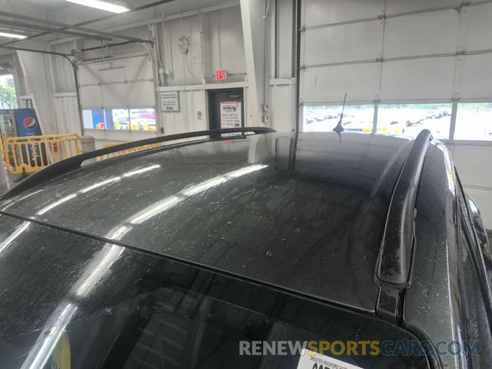 16 Photograph of a damaged car 1FMCU9HD2KUA65596 FORD ESCAPE 2019