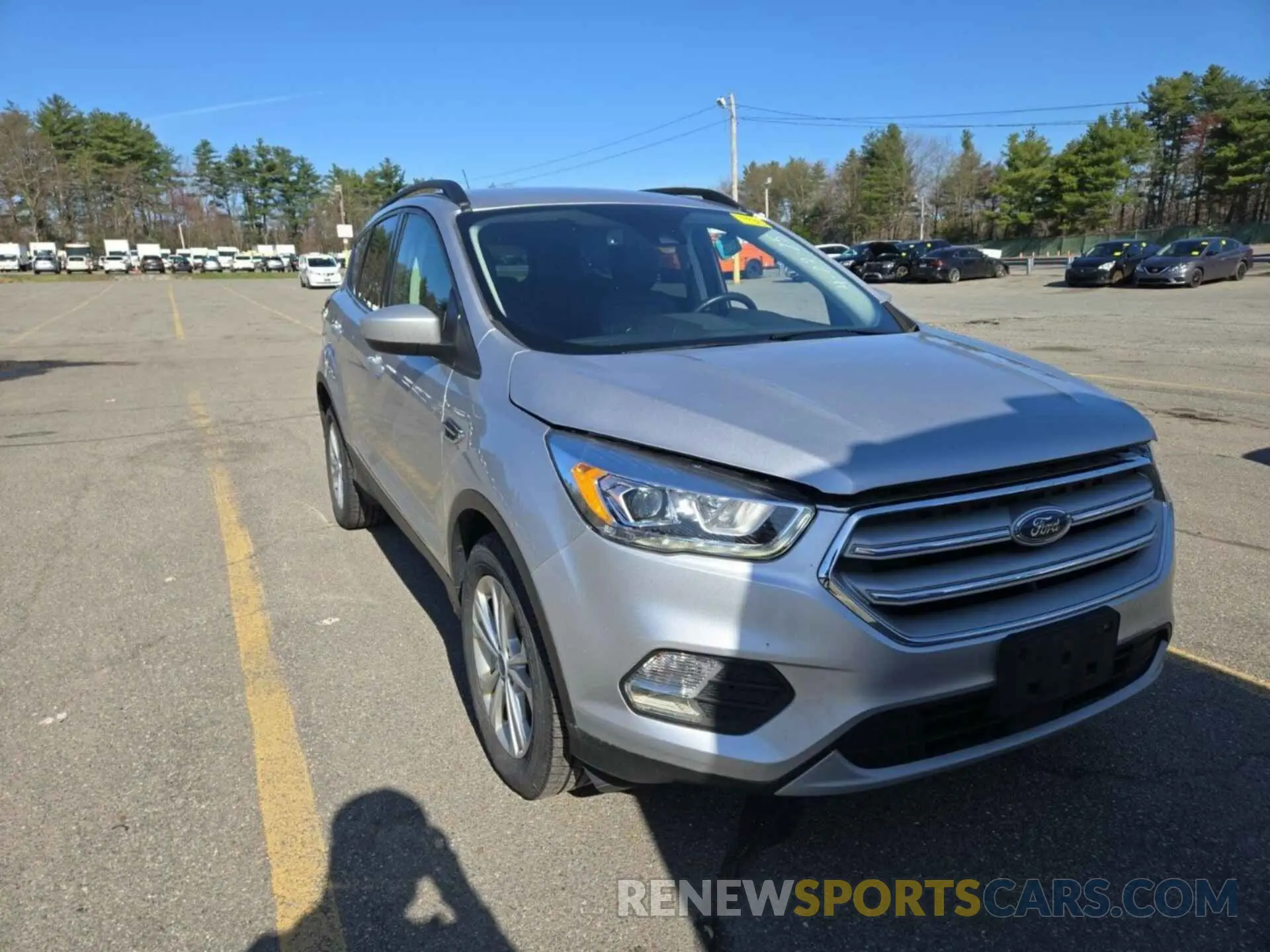 19 Photograph of a damaged car 1FMCU9HD2KUA72581 FORD ESCAPE 2019