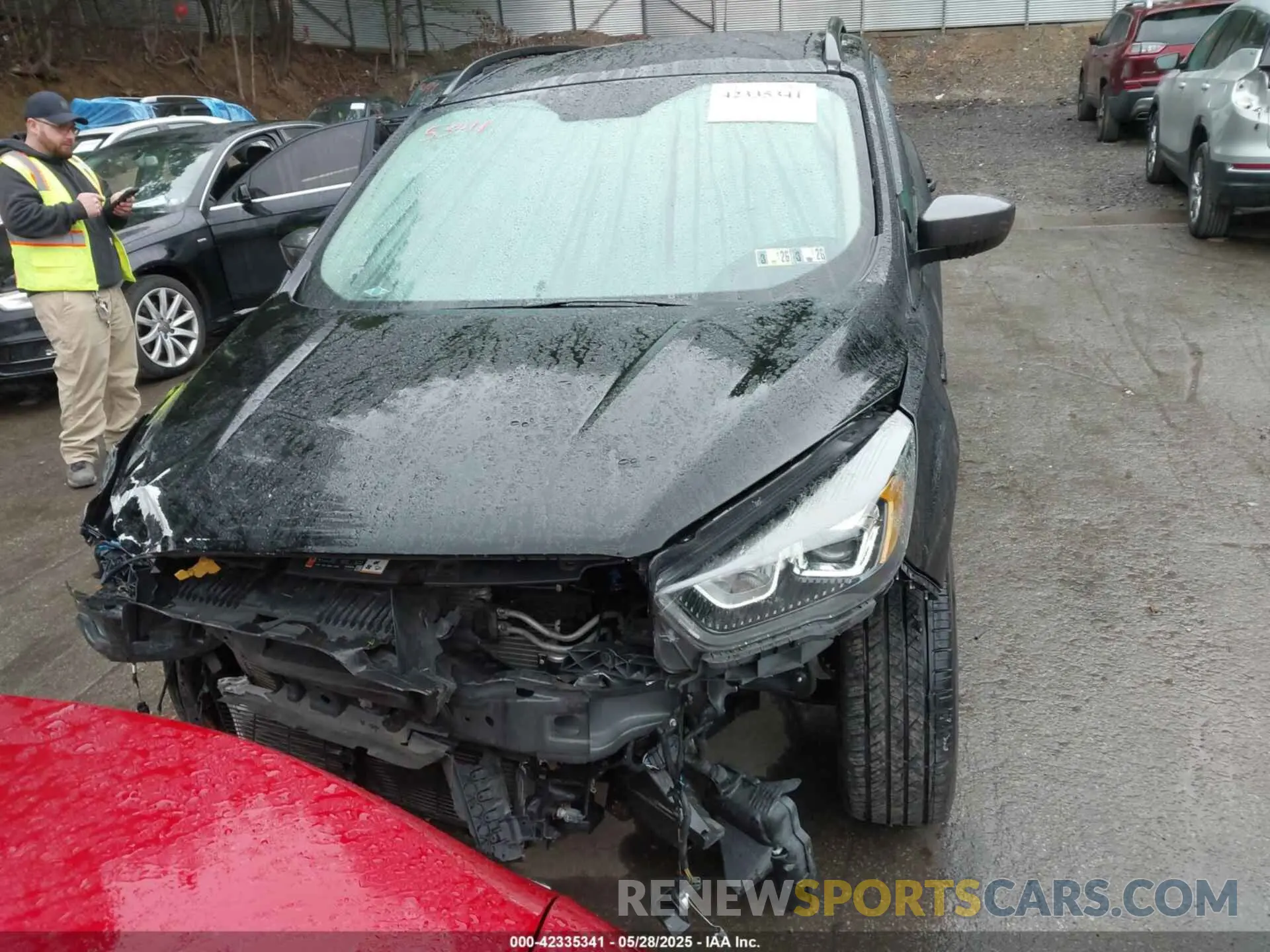 12 Photograph of a damaged car 1FMCU9HD2KUA94855 FORD ESCAPE 2019