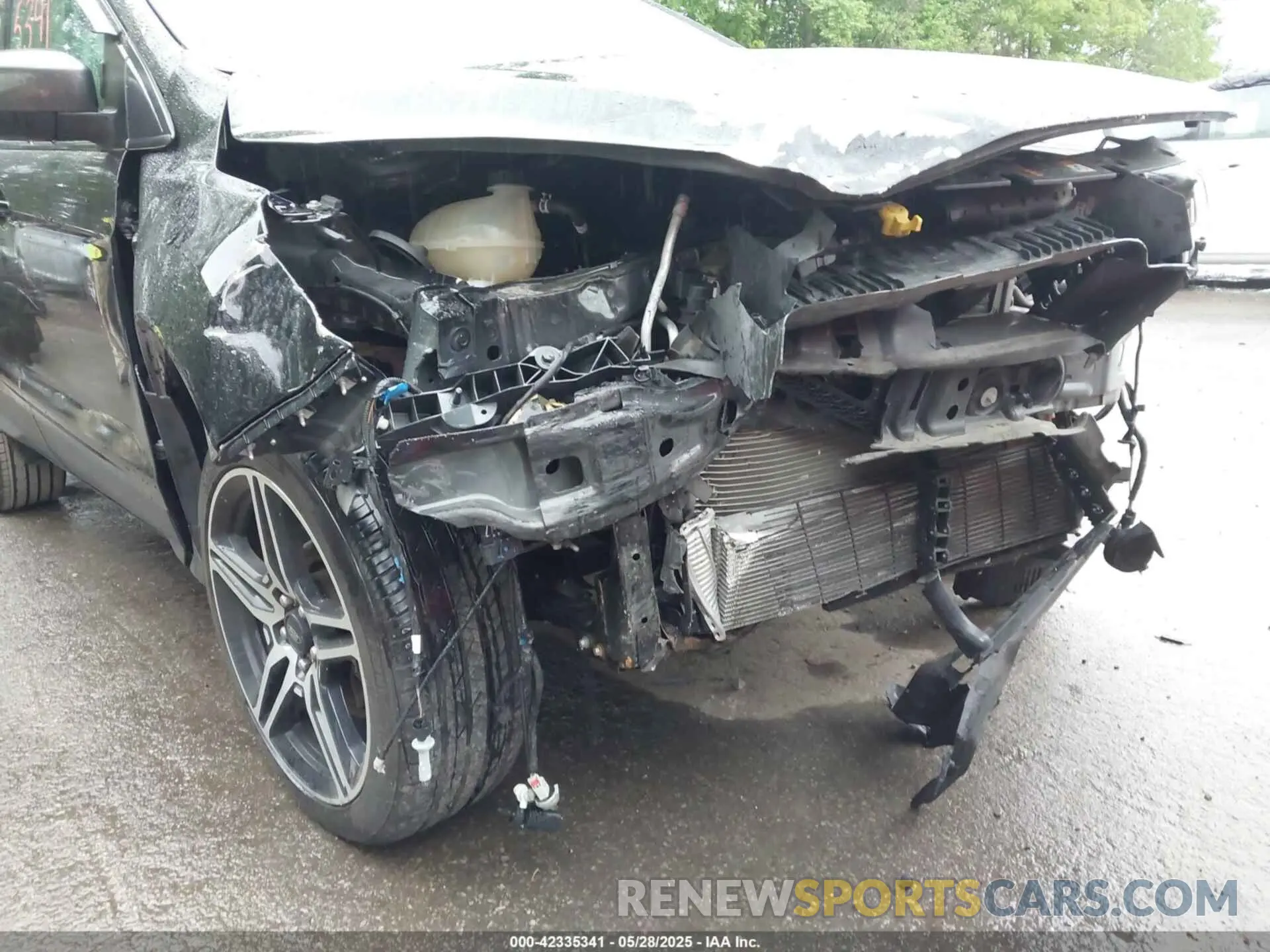 20 Photograph of a damaged car 1FMCU9HD2KUA94855 FORD ESCAPE 2019