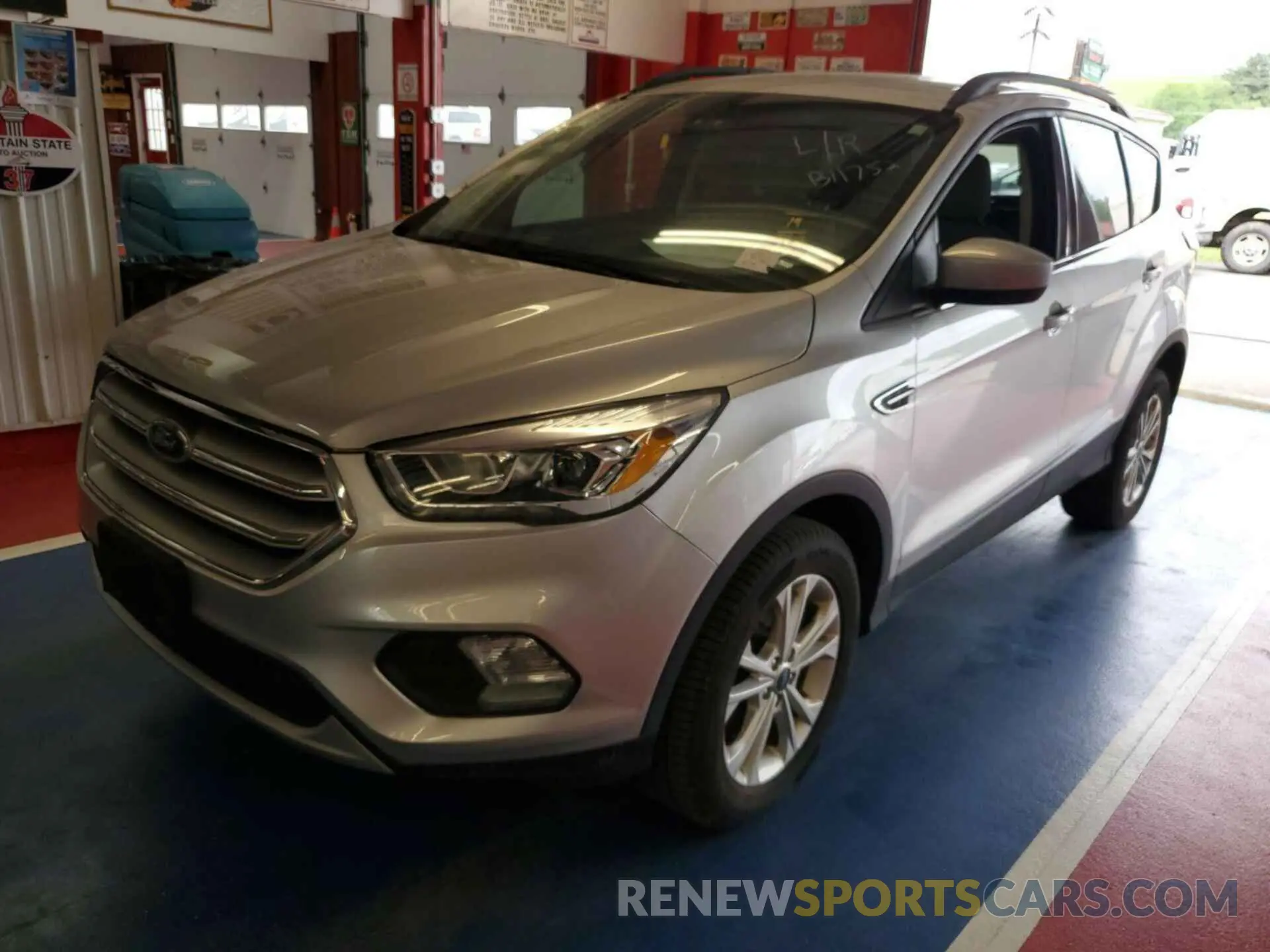 12 Photograph of a damaged car 1FMCU9HD2KUB11752 FORD ESCAPE 2019