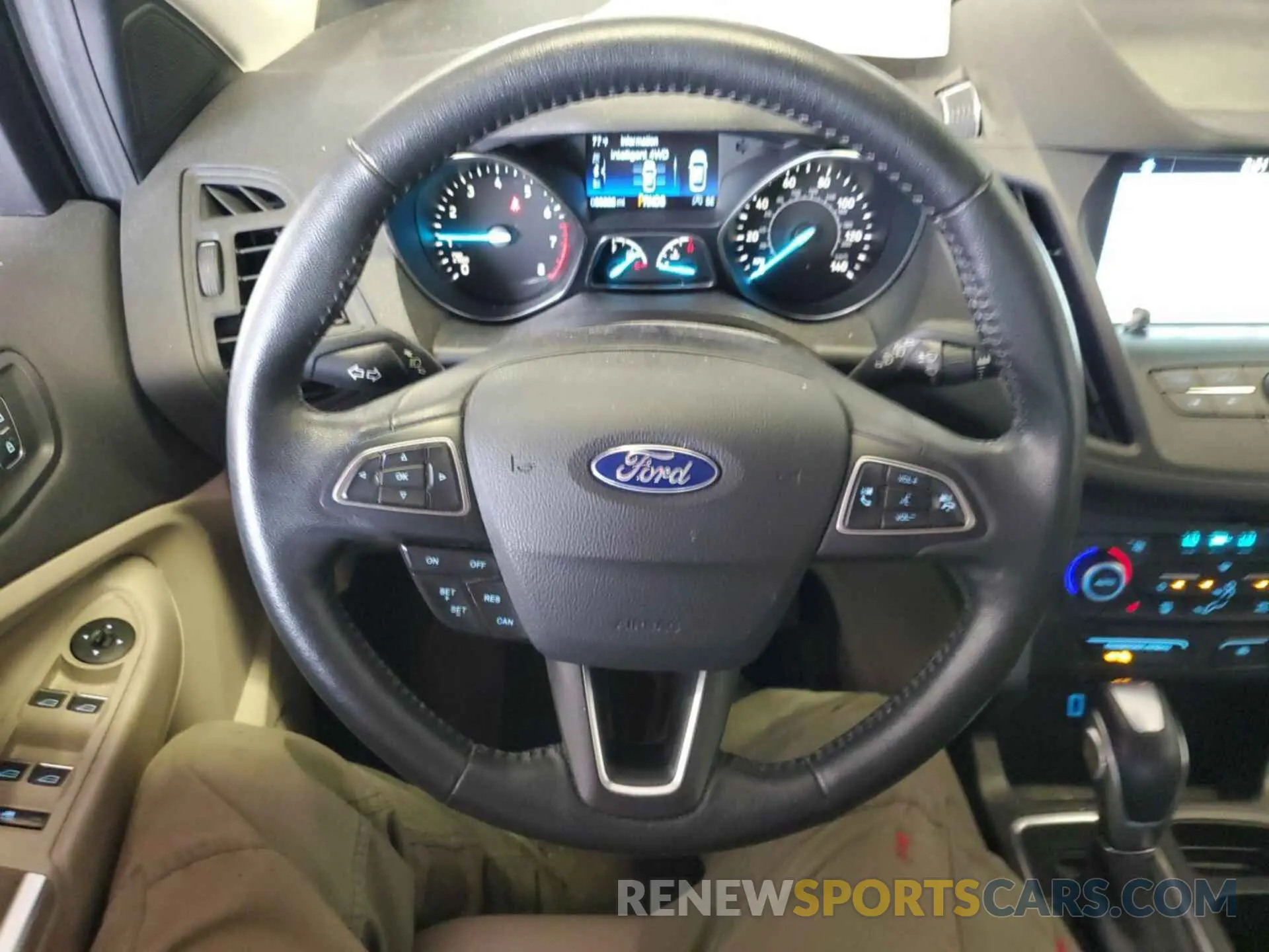 15 Photograph of a damaged car 1FMCU9HD2KUB11752 FORD ESCAPE 2019