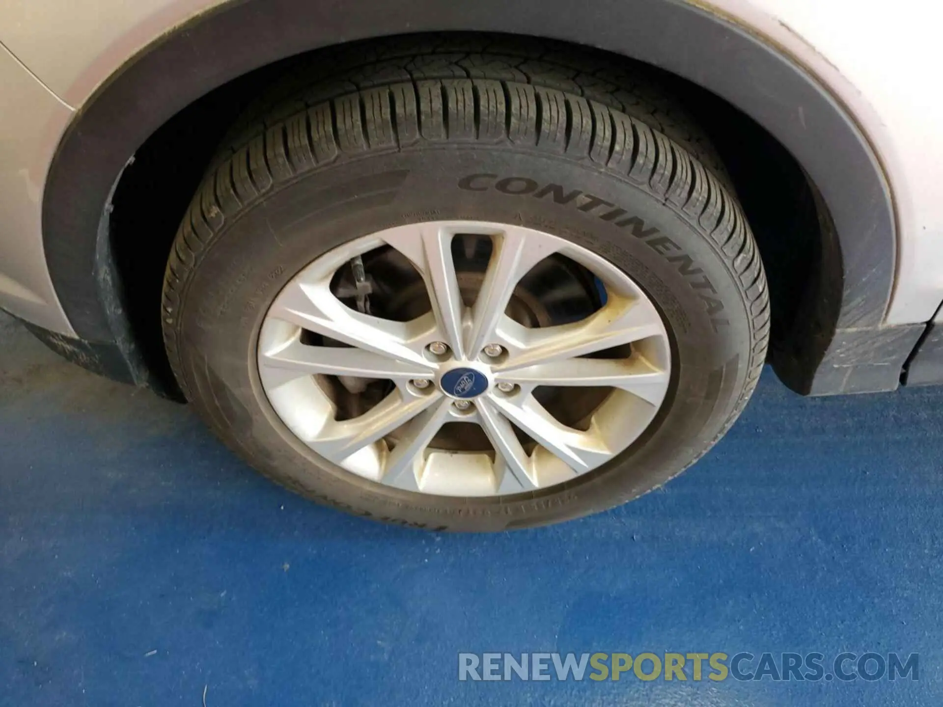20 Photograph of a damaged car 1FMCU9HD2KUB11752 FORD ESCAPE 2019