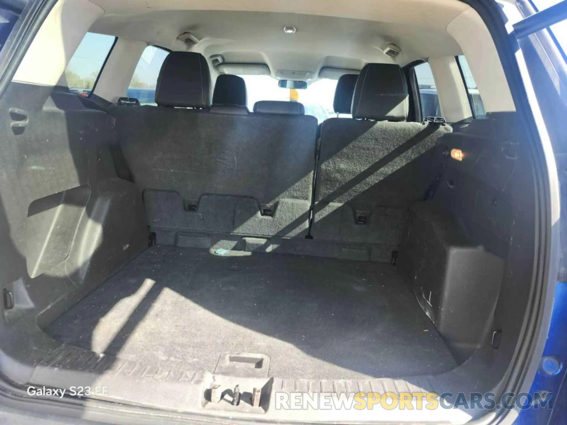 13 Photograph of a damaged car 1FMCU9HD2KUB11881 FORD ESCAPE 2019