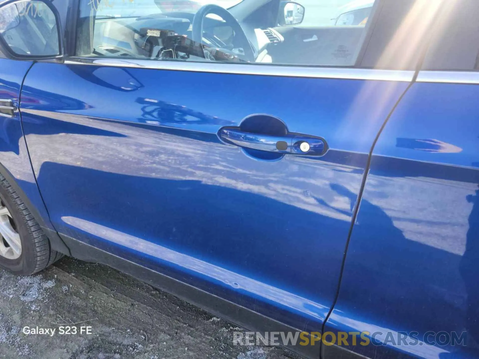 9 Photograph of a damaged car 1FMCU9HD2KUB11881 FORD ESCAPE 2019
