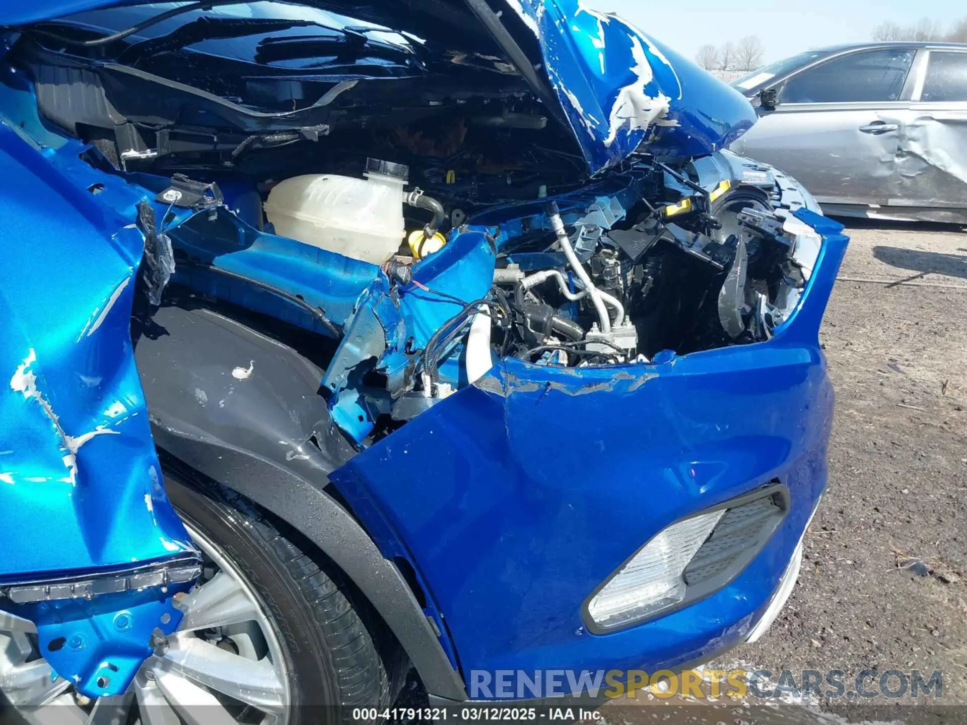 6 Photograph of a damaged car 1FMCU9HD2KUB52835 FORD ESCAPE 2019