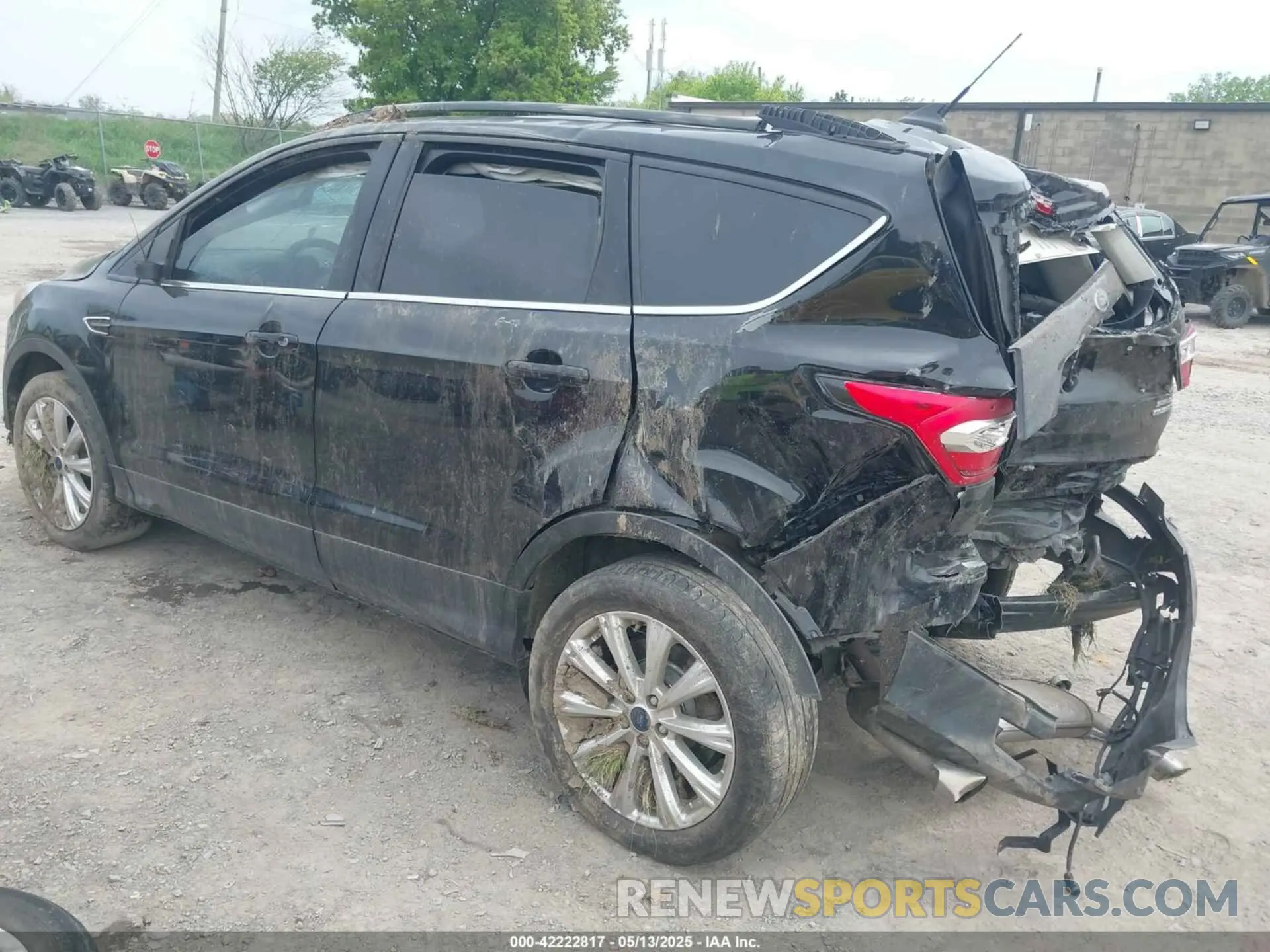 3 Photograph of a damaged car 1FMCU9HD2KUB91201 FORD ESCAPE 2019
