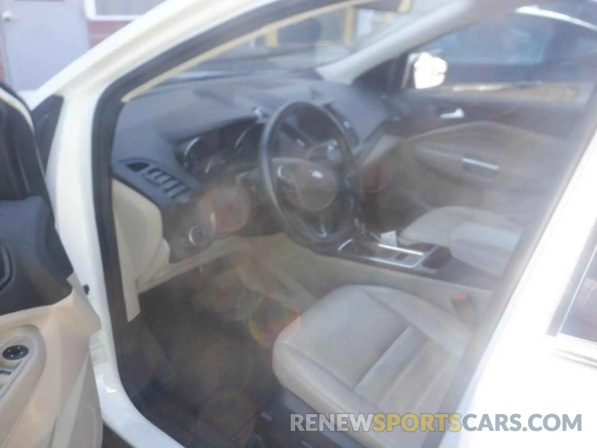 2 Photograph of a damaged car 1FMCU9HD2KUC07672 FORD ESCAPE 2019