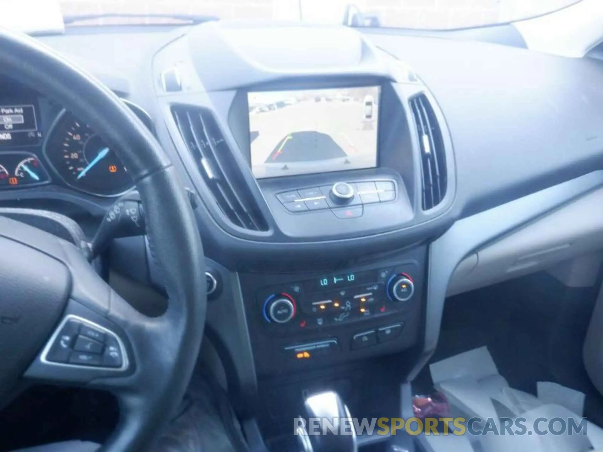 6 Photograph of a damaged car 1FMCU9HD2KUC07672 FORD ESCAPE 2019