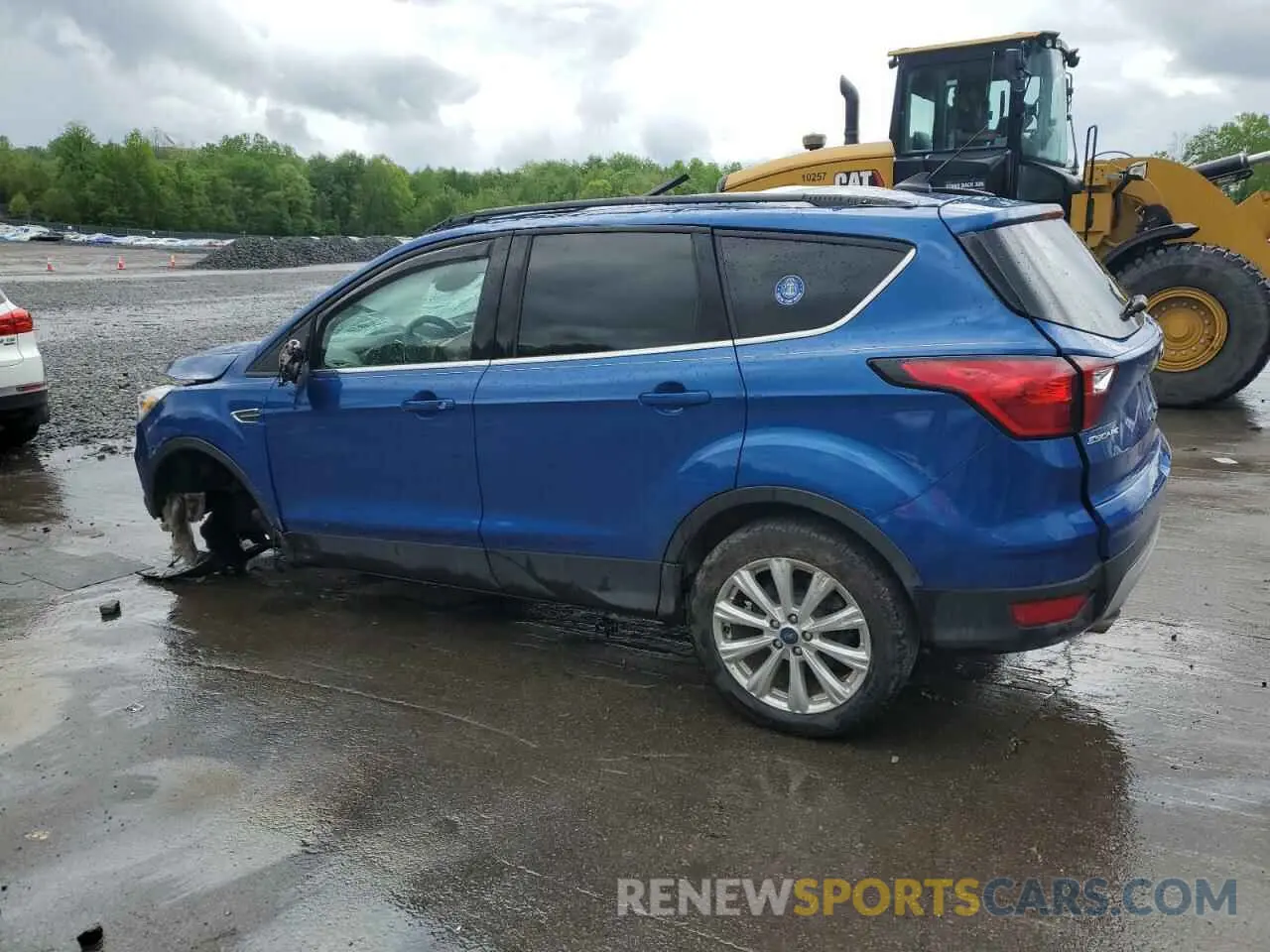 2 Photograph of a damaged car 1FMCU9HD3KUA58267 FORD ESCAPE 2019