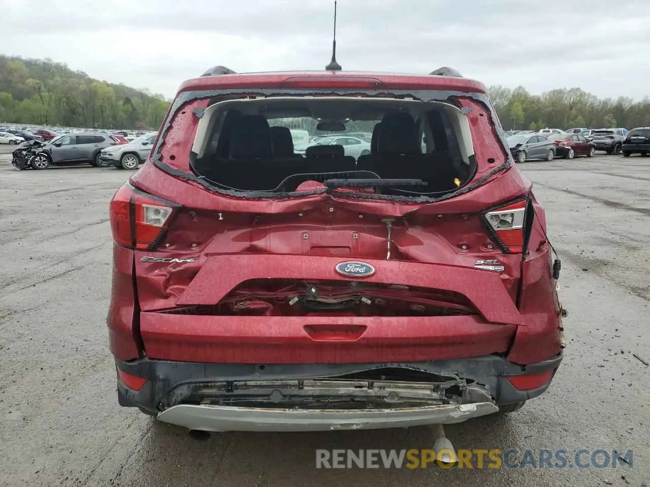 6 Photograph of a damaged car 1FMCU9HD3KUA68989 FORD ESCAPE 2019