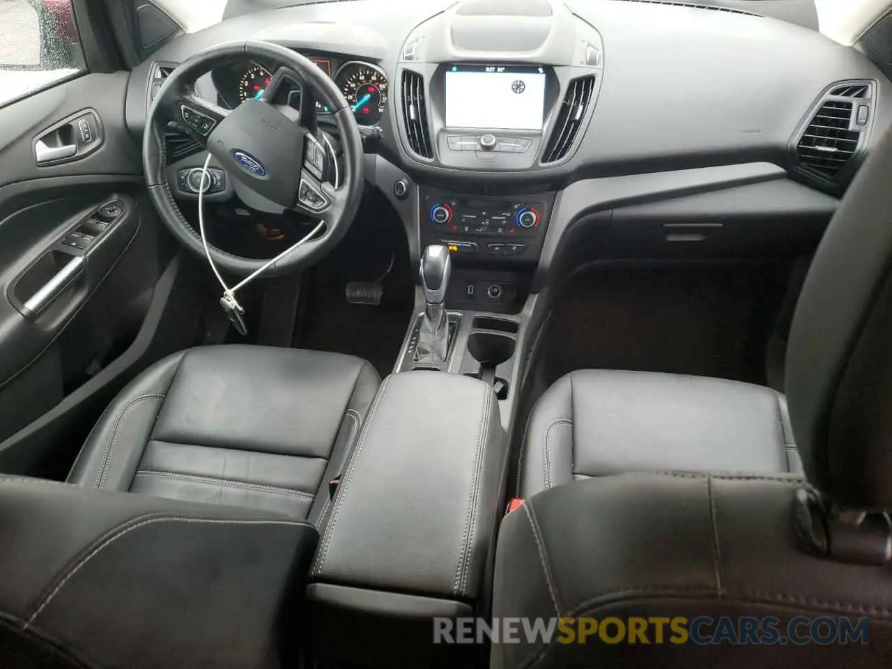8 Photograph of a damaged car 1FMCU9HD3KUA68989 FORD ESCAPE 2019