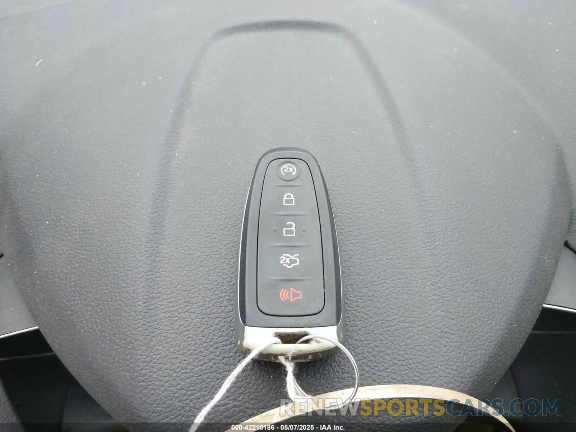 11 Photograph of a damaged car 1FMCU9HD3KUA97893 FORD ESCAPE 2019