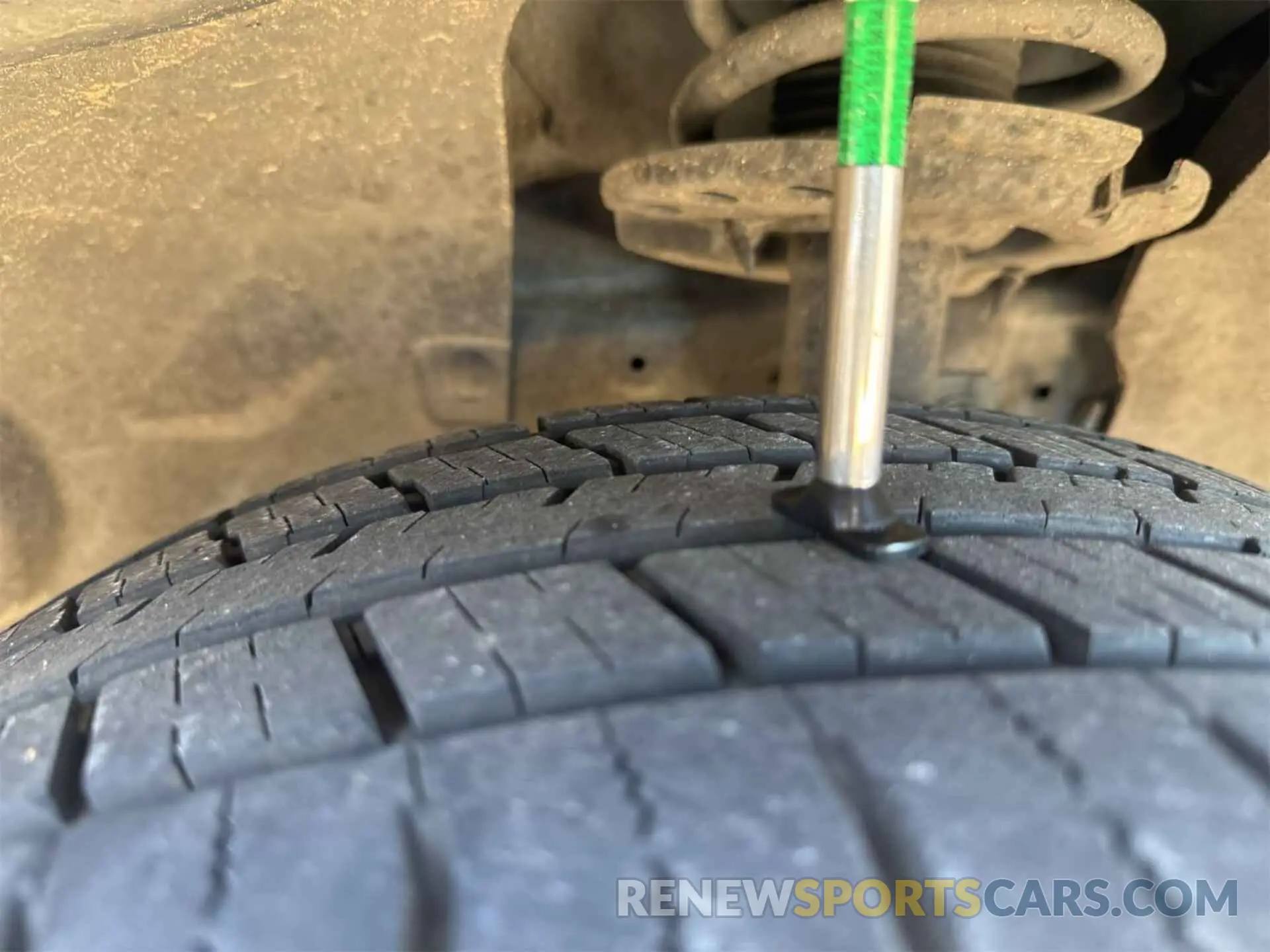 12 Photograph of a damaged car 1FMCU9HD3KUB82443 FORD ESCAPE 2019