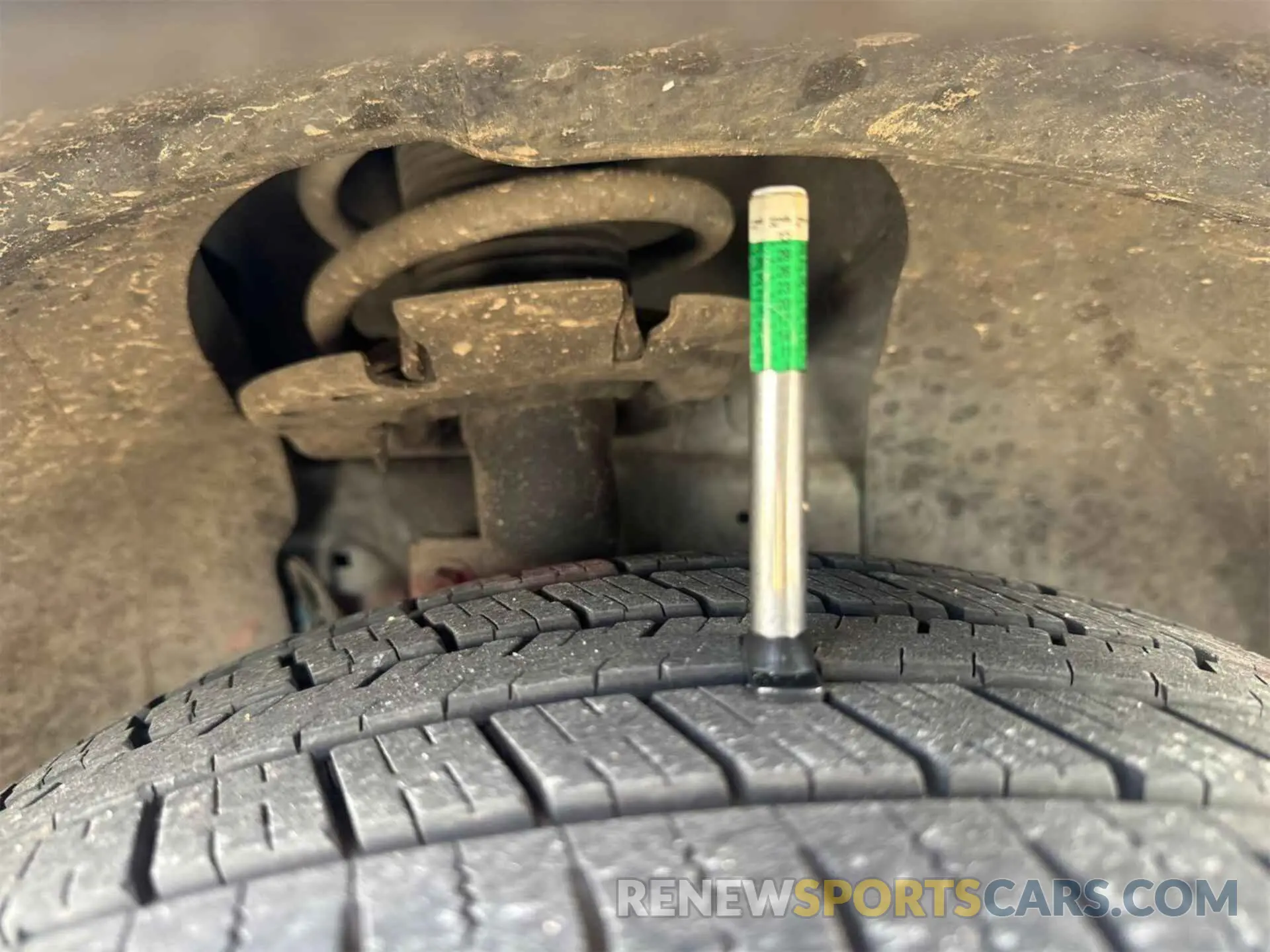 15 Photograph of a damaged car 1FMCU9HD3KUB82443 FORD ESCAPE 2019