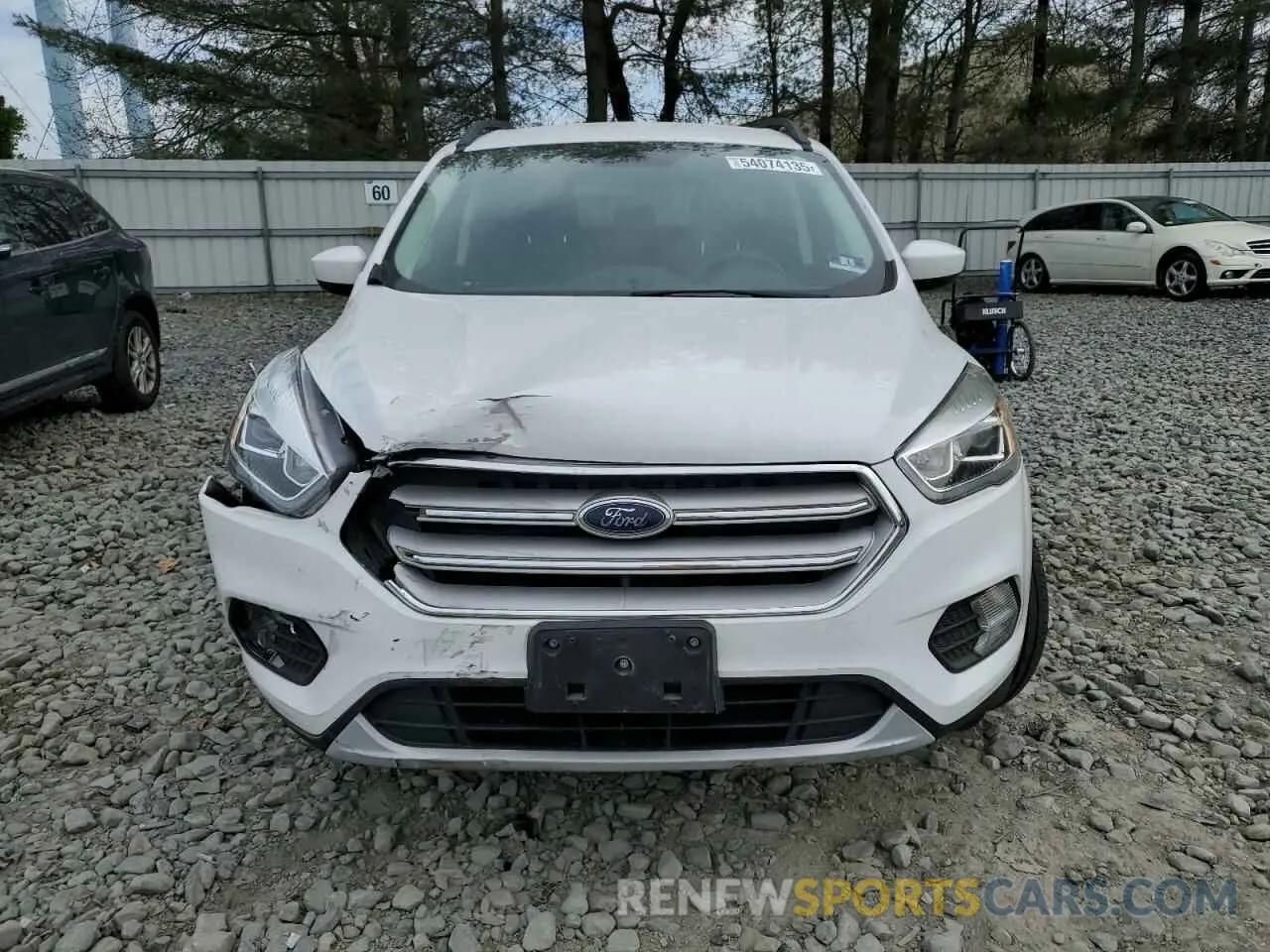 5 Photograph of a damaged car 1FMCU9HD3KUB92387 FORD ESCAPE 2019