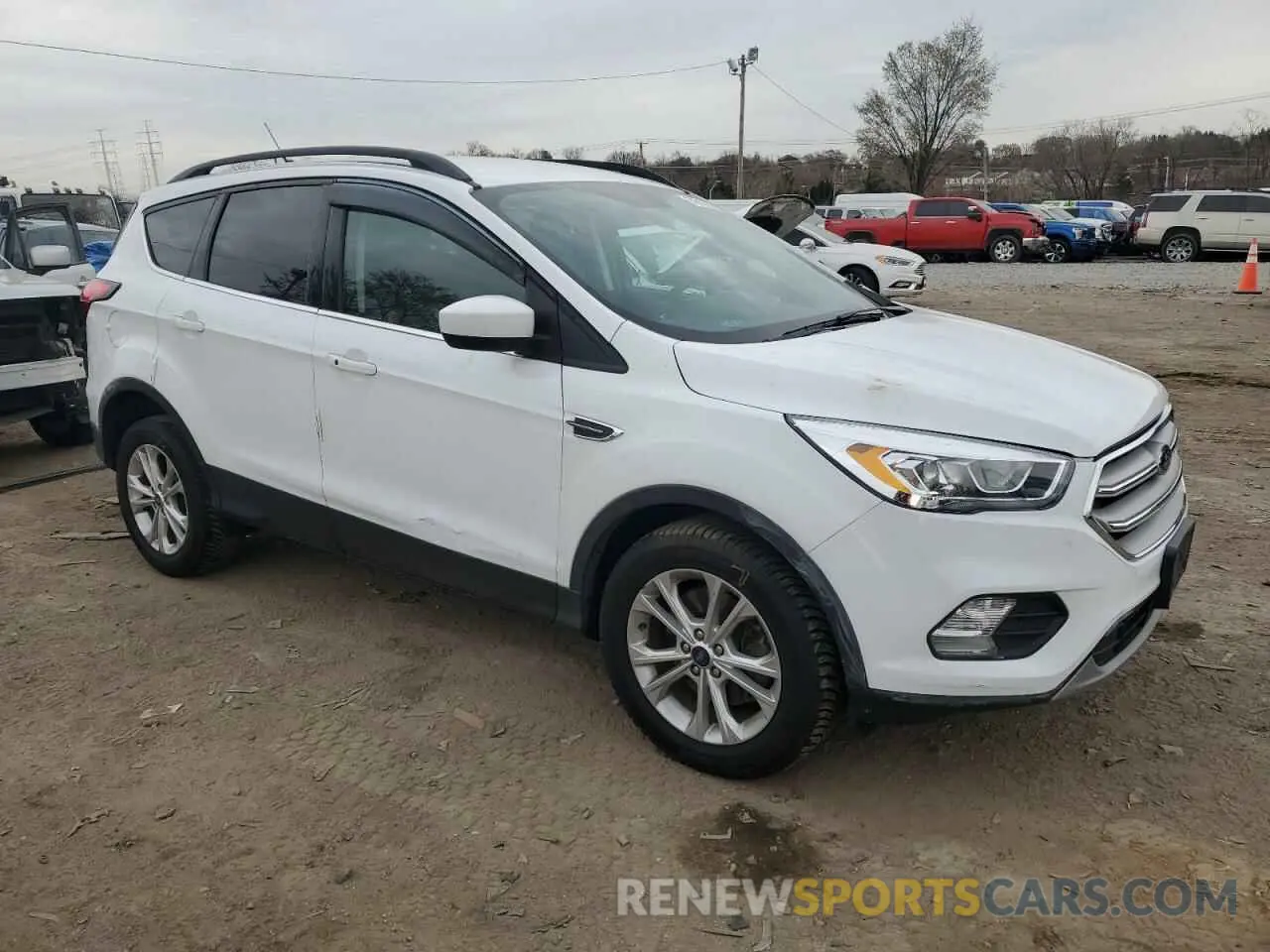 4 Photograph of a damaged car 1FMCU9HD4KUA12656 FORD ESCAPE 2019